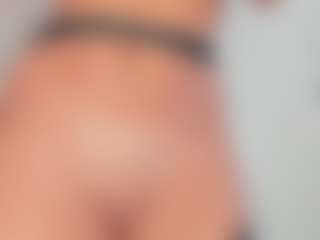 Erikabeee1's Live Sex Cam Show