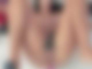 Erikabeee1's Live Sex Cam Show