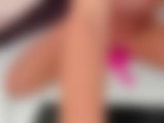 Erikabeee1's Live Sex Cam Show