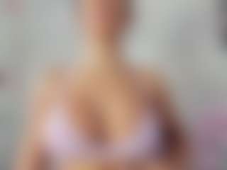 Erikabeee1's Live Sex Cam Show