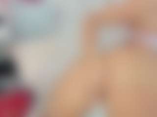Erikabeee1's Live Sex Cam Show