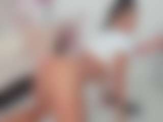 Live cam show with Erikabeee1 - Lovense Petite on Camsoda