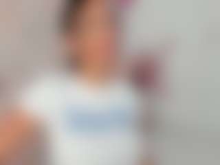 Live cam show with Erikabeee1 - Public Curvy on Milfs Live