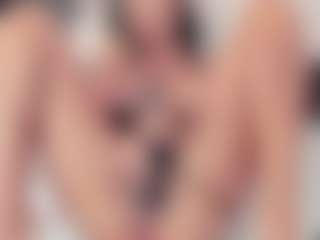 Live cam show with Erikabeee1 - Brown Eyes Big Tits on TastyBlacksLive
