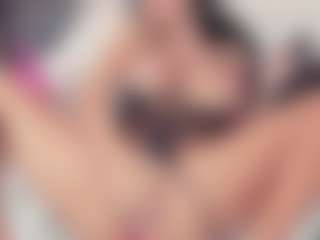 Live cam show with Erikabeee1 - Public BBW on parknlotfishbdy