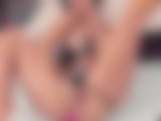 Erikabeee1's Live Sex Cam Show