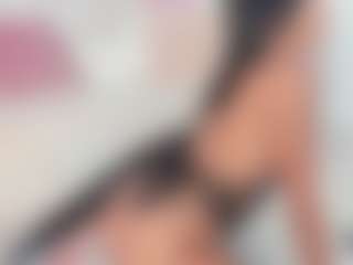 Live cam show with Erikabeee1 - Double Penetration on sexylivex.com