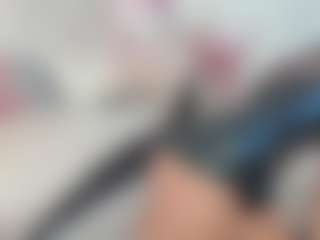 Erikabeee1's Live Sex Cam Show