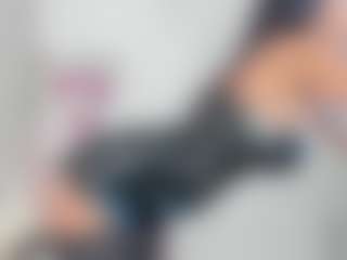 Erikabeee1's Live Sex Cam Show
