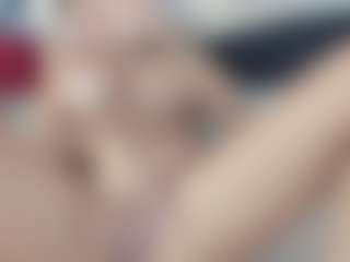 Erikabeee1's Live Sex Cam Show