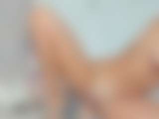 Erikabeee1's Live Sex Cam Show