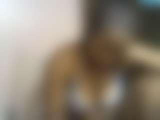Live cam show with curvy-princess2 - Full Nudity on live18s.com