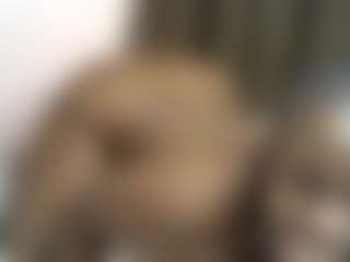 Live cam show with curvy-princess2 - Strip on TastyBlacksLive