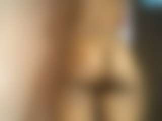 curvy-princess2's Live Sex Cam Show