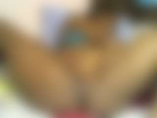 curvy-princess2's Live Sex Cam Show