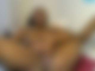 curvy-princess2's Live Sex Cam Show