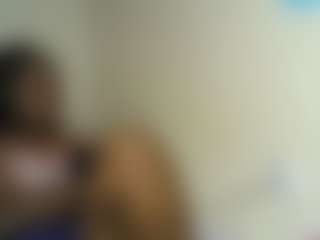 curvy-princess2's Live Sex Cam Show