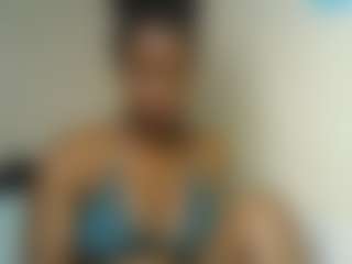 Live cam show with curvy-princess2 - Striptease on Hubzter Live