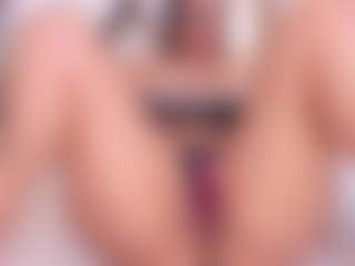 Live cam show with miilaklum - Black on eurowanks.com
