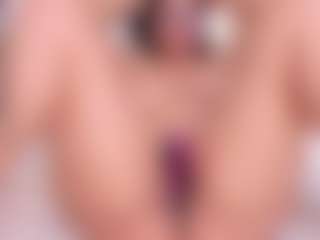 Live cam show with miilaklum - Ebony on Nude Live Now | colombia