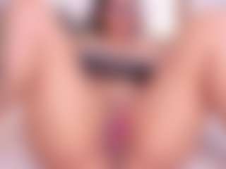 Live cam show with miilaklum - Small Tits on fuklive.com