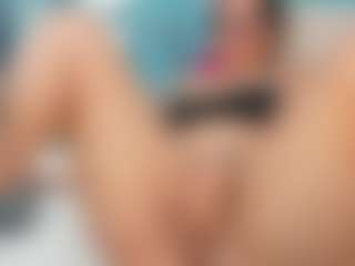 Live cam show with miilaklum - Ebony on CamSodaAdn | colombia