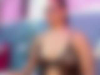 Live cam show with miilaklum - Ebony Petite on fapnchat