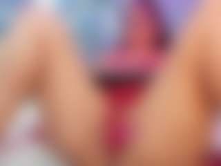 Live cam show with miilaklum - Ebony on CamwithHer | colombia