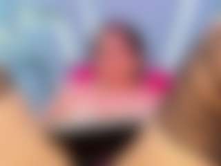 Live cam show with miilaklum - Highheels on live18s.com