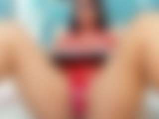 Live cam show with miilaklum - Black Petite on camgirlchat.live