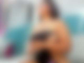 Live cam show with miilaklum - Public Black on Camsoda