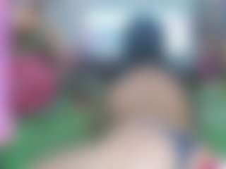 Live cam show with springlight - Public on CamSodaAdn