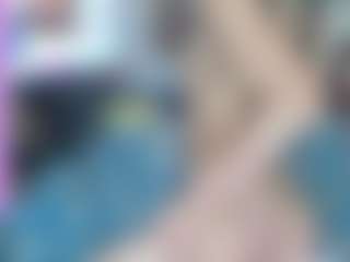 Live cam show with springlight - Smoking on studioflirtlive.com