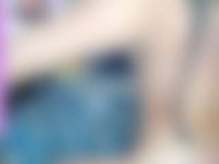 Live cam show with springlight - Latina Petite on instabang | colombia