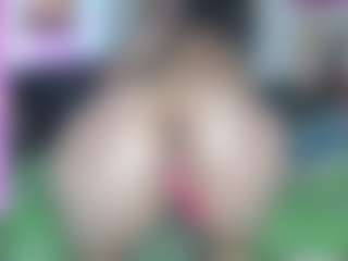 Live cam show with springlight - Public Latina on Milfs Live | colombia