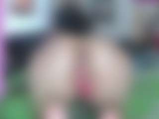 Live cam show with springlight - Asian Big Ass on Lustler