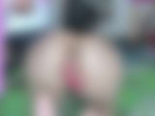 Live cam show with springlight - Cute on SquirtSoMuch