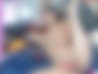 Live cam show with springlight - Hairy Pussy Latina on SpunkLive | colombia
