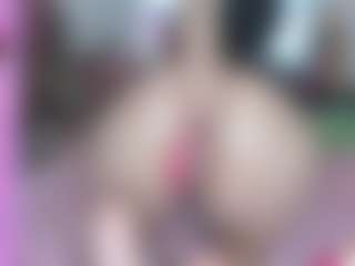 Live cam show with springlight - American Petite on SquirtSoMuch | colombia