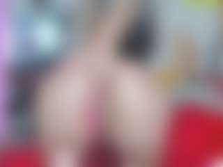 Live cam show with springlight - Asian Petite on AdultVida.com