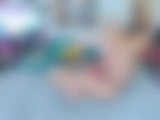 Live cam show with springlight - Public on Nude Live Now