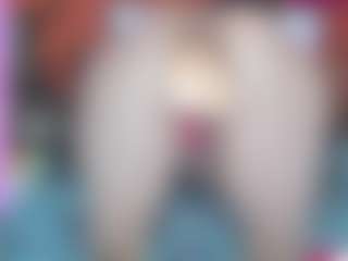 Live cam show with springlight - Big Ass on Milfs Live