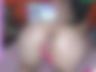 Live cam show with springlight - Asian Granny on livesuperchat.net