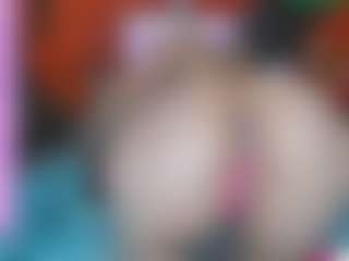 Live cam show with springlight - Tease Asian on StripNow