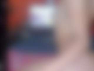 Live cam show with springlight - Dirty Talk on Camming Site