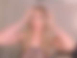 Mia Silva's Live Sex Cam Show