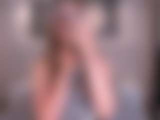 Mia Silva's Live Sex Cam Show