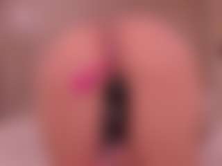 Mia Silva's Live Sex Cam Show