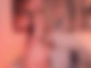 Live cam show with Mia Silva - Blonde Hair on Camiplay Live