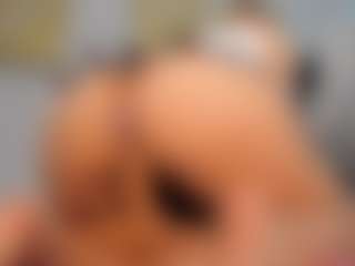 Live cam show with Mia Silva - Small Tits on Camsoda